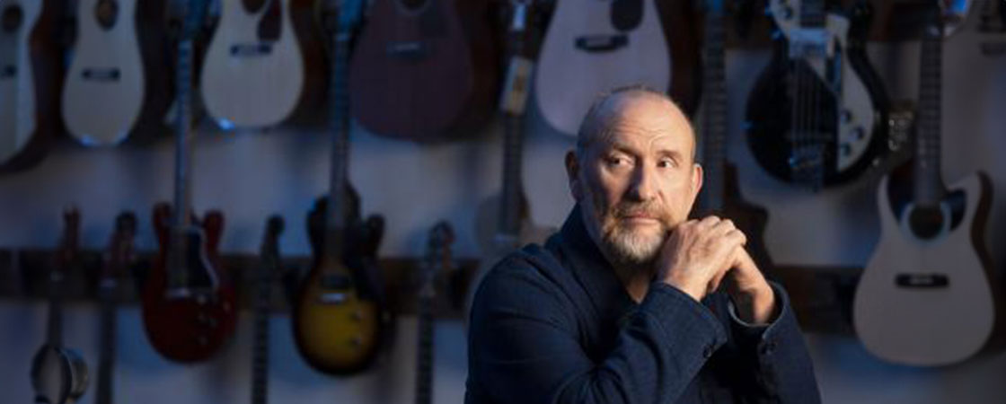 Colin Hay photo